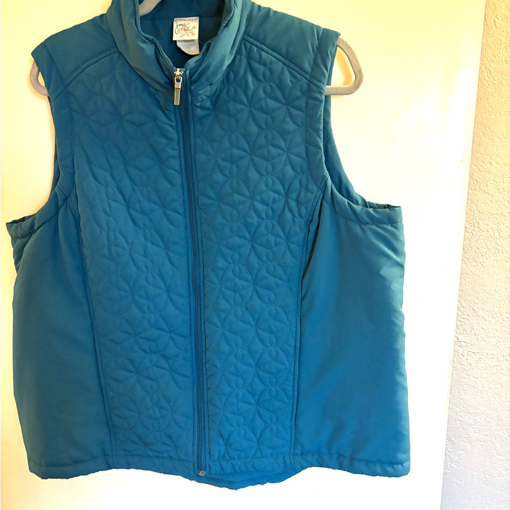 Chicos Light Blue Quilted Vest Chicos Light Blue Quilted Vest